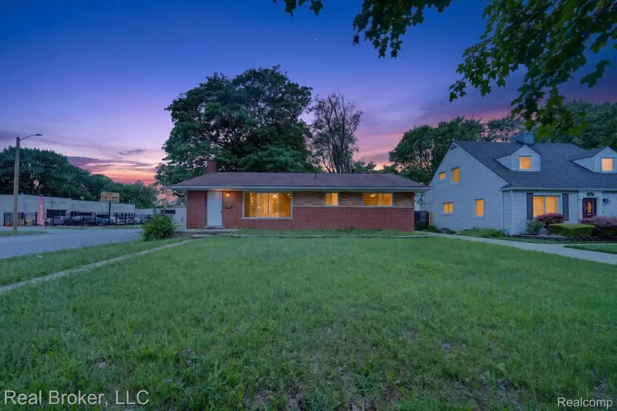 13905 Longacre Street, Detroit, MI 48227 - #2