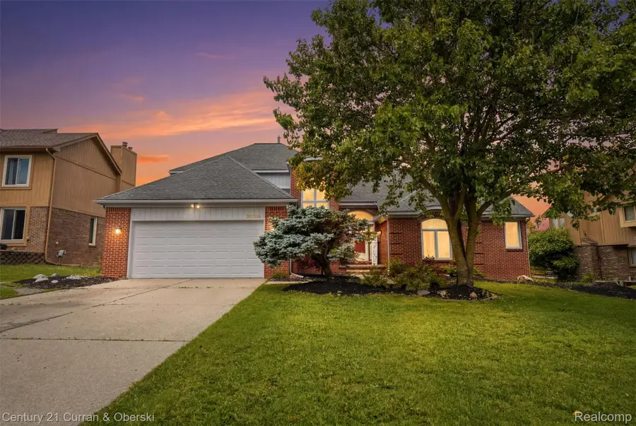 30785 Mystic Forest Drive, Farmington, MI 48331 - #3