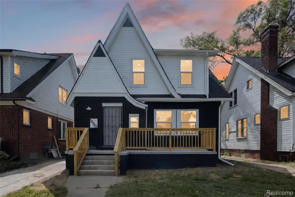 16883 Santa Rosa Drive, Detroit, MI 48221