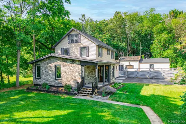 4860 Bluebush Road, Monroe, MI 48162