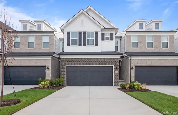 5688 Corgi Drive, AnnArbor, MI 48108
