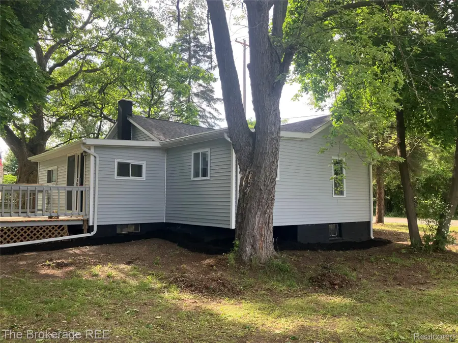 4249 Calkins Road, Flint, MI 48532 - #2