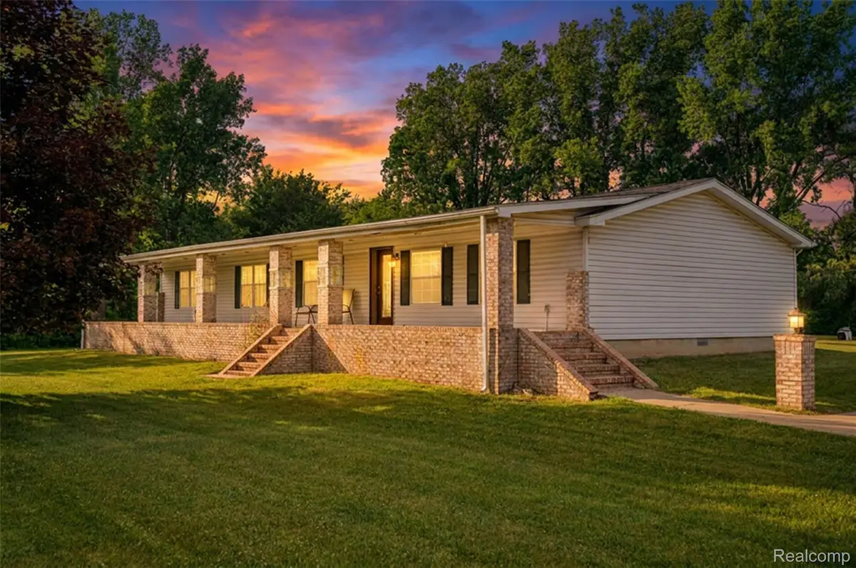 20978 W M 36, Pinckney, MI 48169 - #1