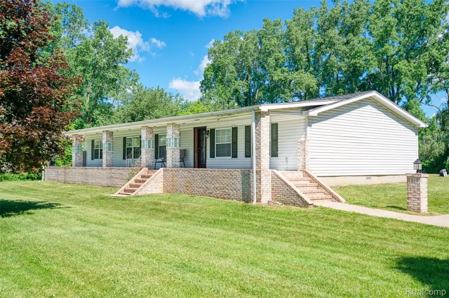 20978 W M 36, Pinckney, MI 48169 - #2