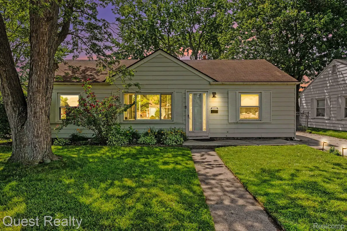 26215 Barnes Street, Roseville, MI 48066 - #1