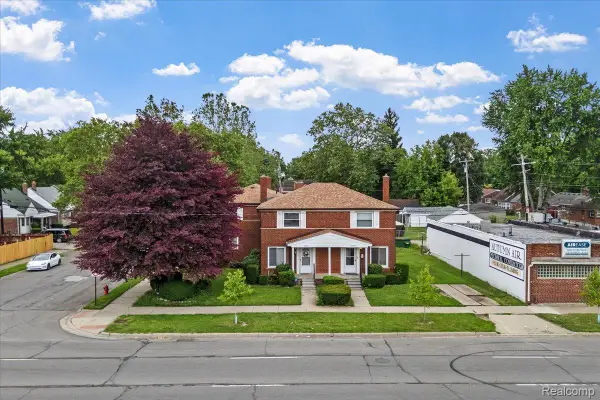 20801 Plymouth Road, Detroit, MI 48228
