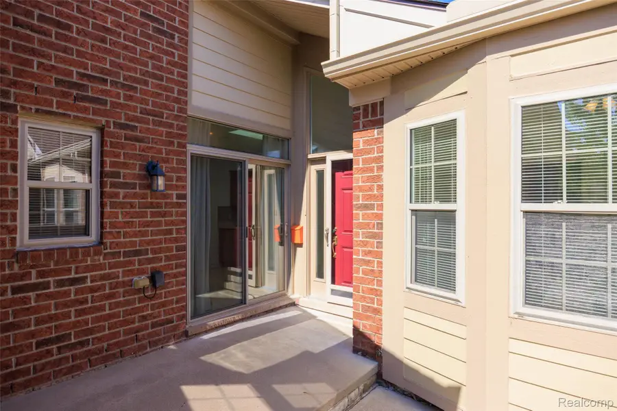 49290 Wayburn Drive, Macomb, MI 48042 - #3