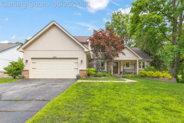 1830 Megans Meadow Drive, CommerceTwp, MI 48390