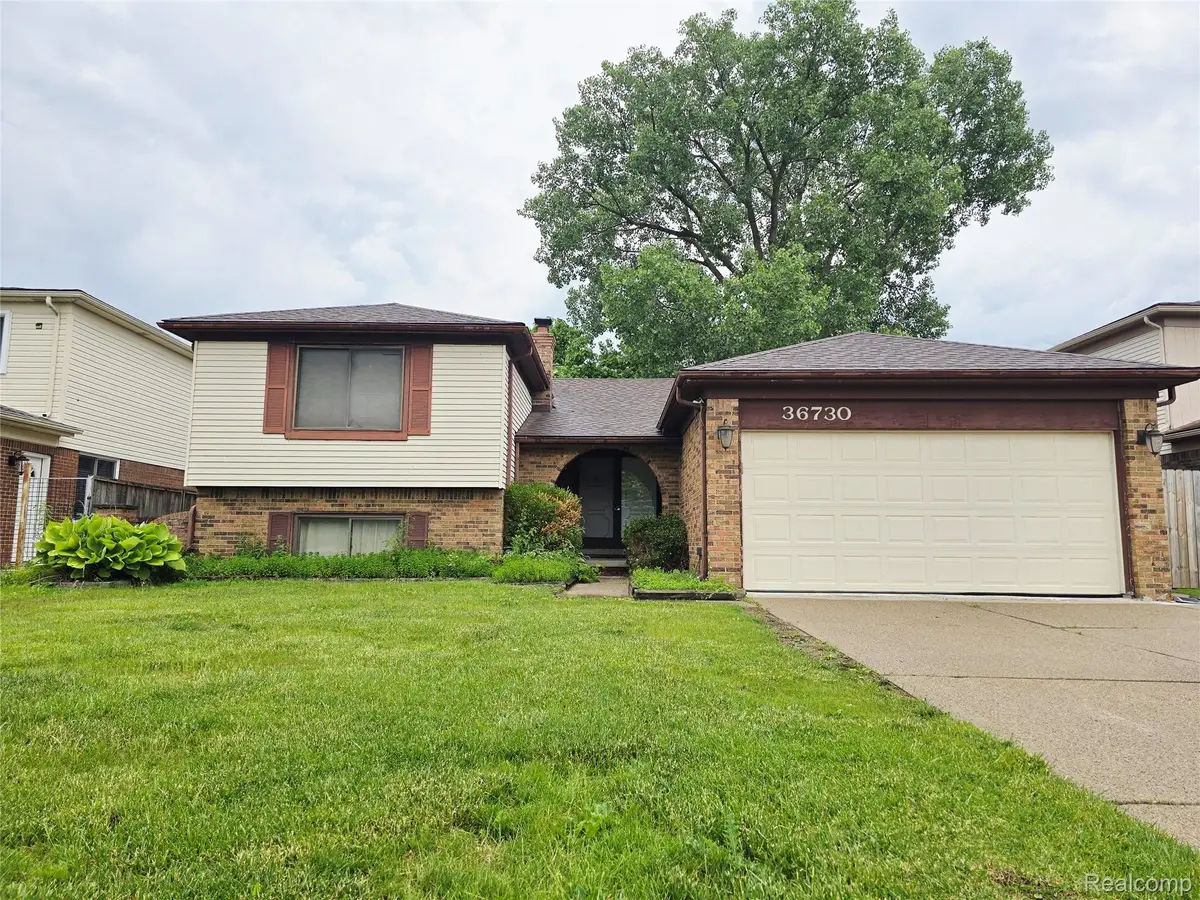 36730 Engleside Drive, Sterling Heights, MI 48310 - #1