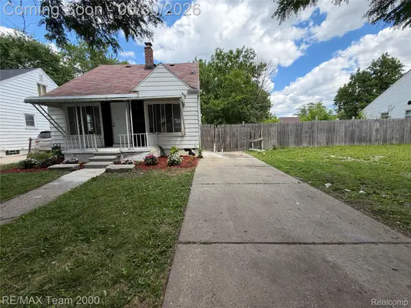 6760 Warwick Street, Detroit, MI 48228
