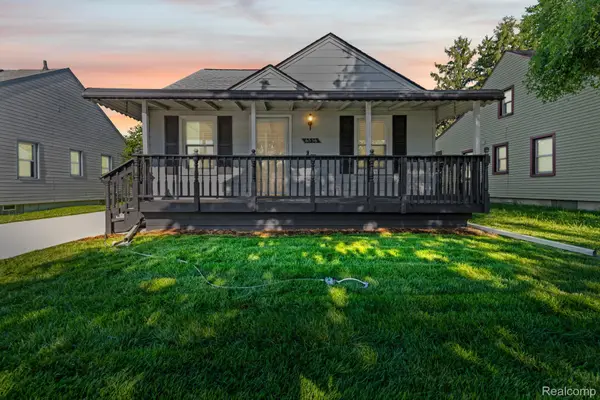 6556 Pelham Road, Taylor, MI 48180