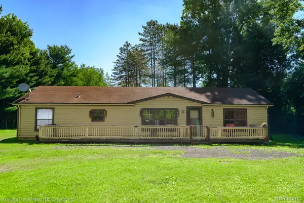1422 Ridge Road, Ypsilanti, MI 48198