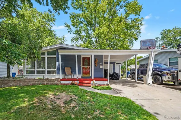 205 Fitzner Drive, Davison, MI 48423