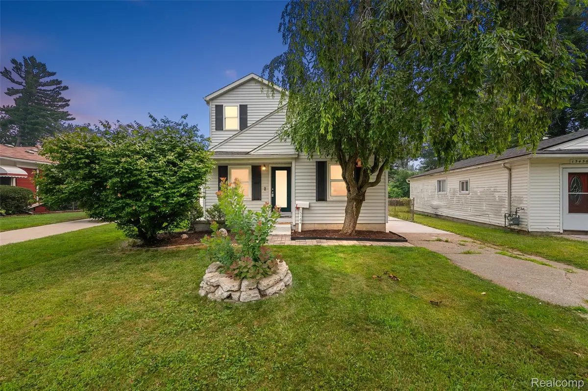 15464 Dixie, Redford, MI 48239 - #1