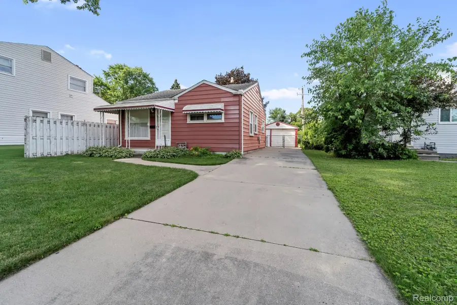 4321 S Dearborn Street, Melvindale, MI 48122 - #2