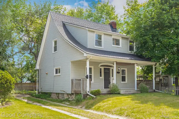 1924 Pinecrest Drive, Ferndale, MI 48220