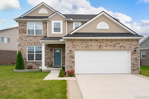 48904 Carnegie Way, Macomb, MI 48042