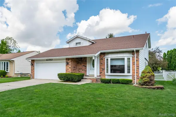 42352 Park Ridge Road, Novi, MI 48375