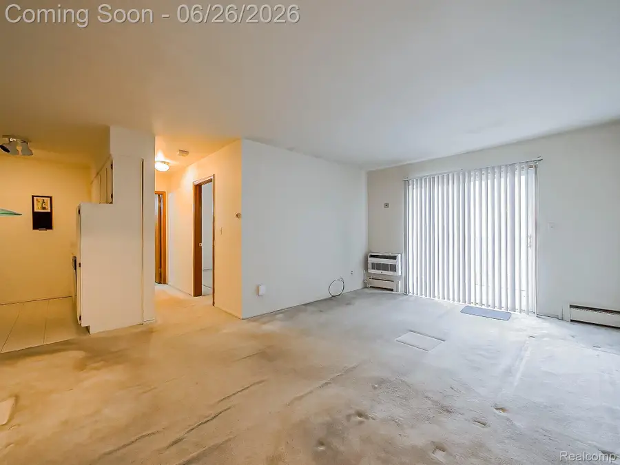 32125 Beaconsfield Street #44, Roseville, MI 48066 - #2