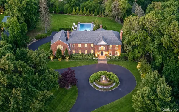 4885 N Harsdale Road, BloomfieldHills, MI 48302