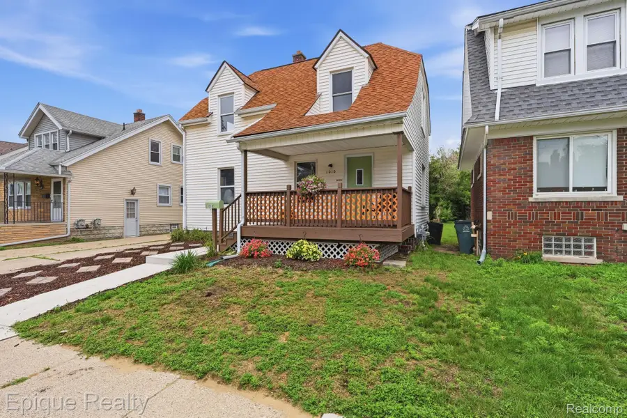 1010 Pearson Street, Ferndale, MI 48220 - #2