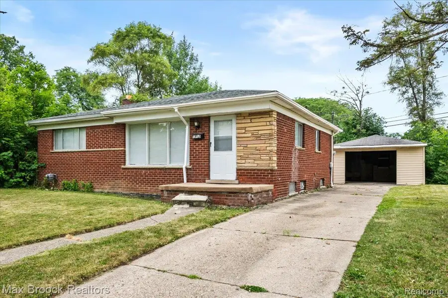 1913 Basil Lane, Flint, MI 48504 - #2