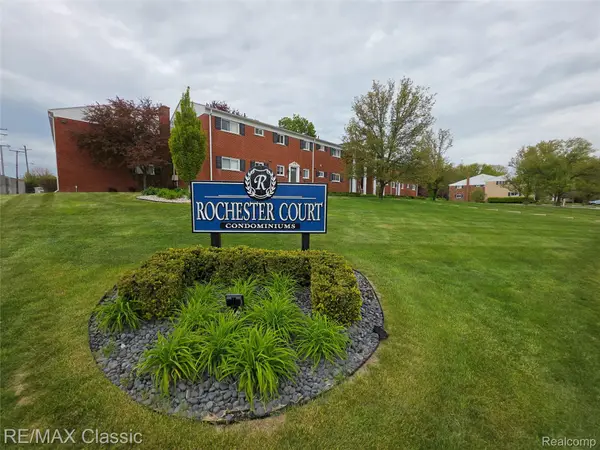 1101 Tienken Court #206, RochesterHills, MI 48306