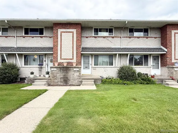 11012 Middlebelt Road, Livonia, MI 48150