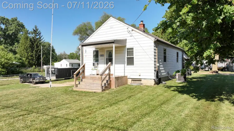 3042 Egleston Avenue, Flint, MI 48506 - #3
