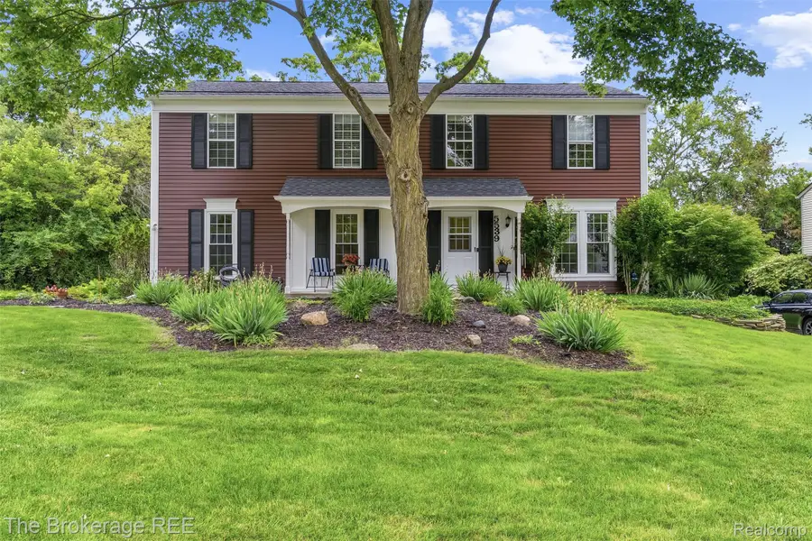 5539 Brompton Court, West Bloomfield, MI 48322 - #2