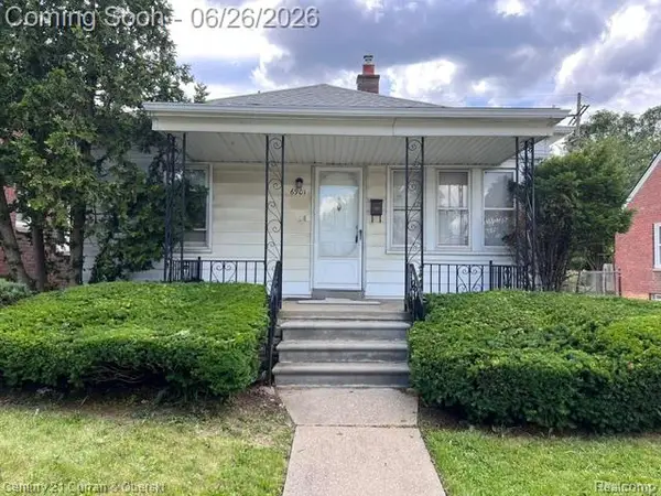 6901 Faust Avenue, Detroit, MI 48228