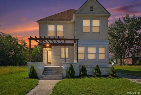285 Owen Street, Detroit, MI 48202
