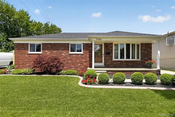 1792 Capitol Avenue, LincolnPark, MI 48146