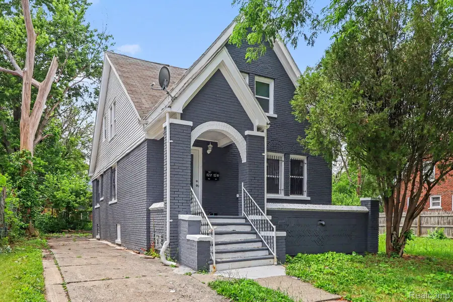 5217 Lakeview Street, Detroit, MI 48213 - #3