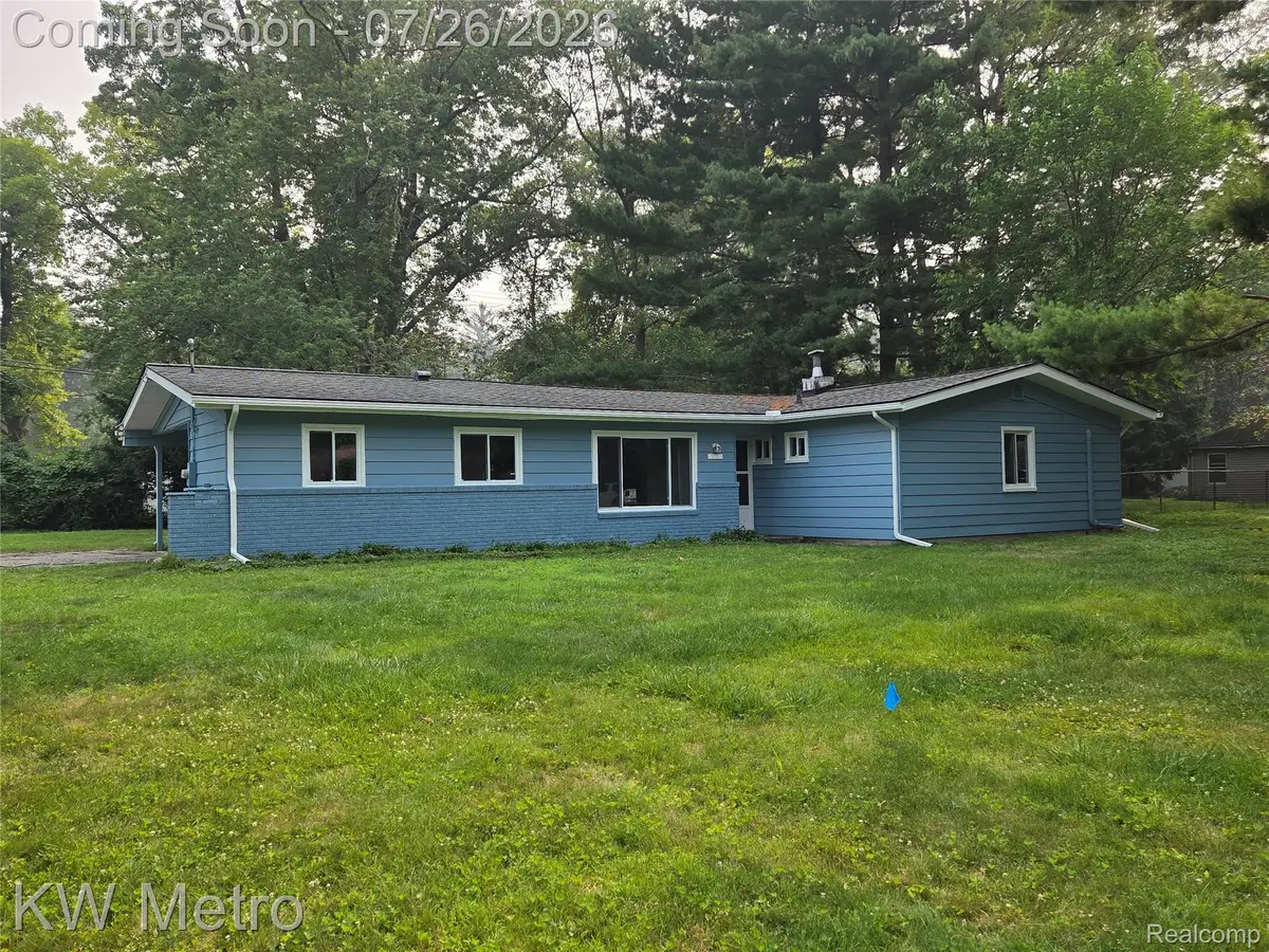 1755 Wellington Avenue, Bloomfield, MI 48302 - #1