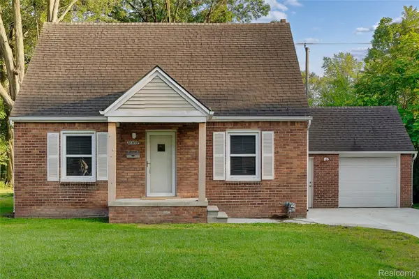 31979 Kathryn Street, GardenCity, MI 48135