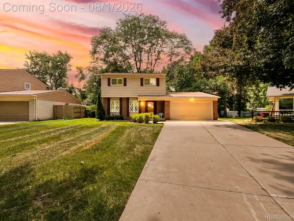 29263 Somerset Drive, Southfield, MI 48076