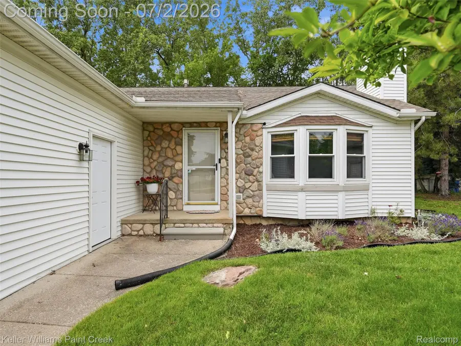 25689 Peppertree Lane, Warren, MI 48091 - #3