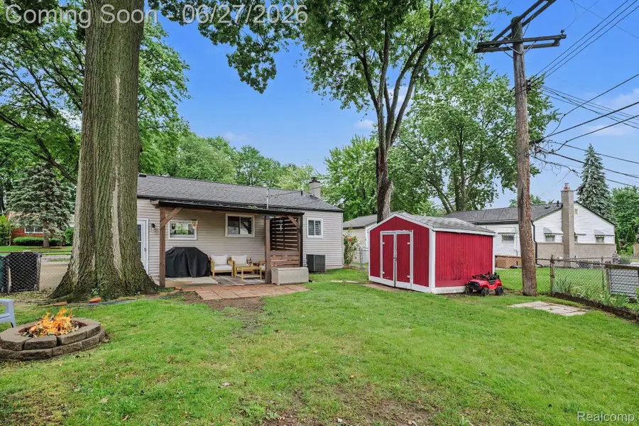 590 Hecht Drive, Madison Heights, MI 48071 - #2