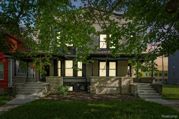 58 E Philadelphia Street E, Detroit, MI 48202