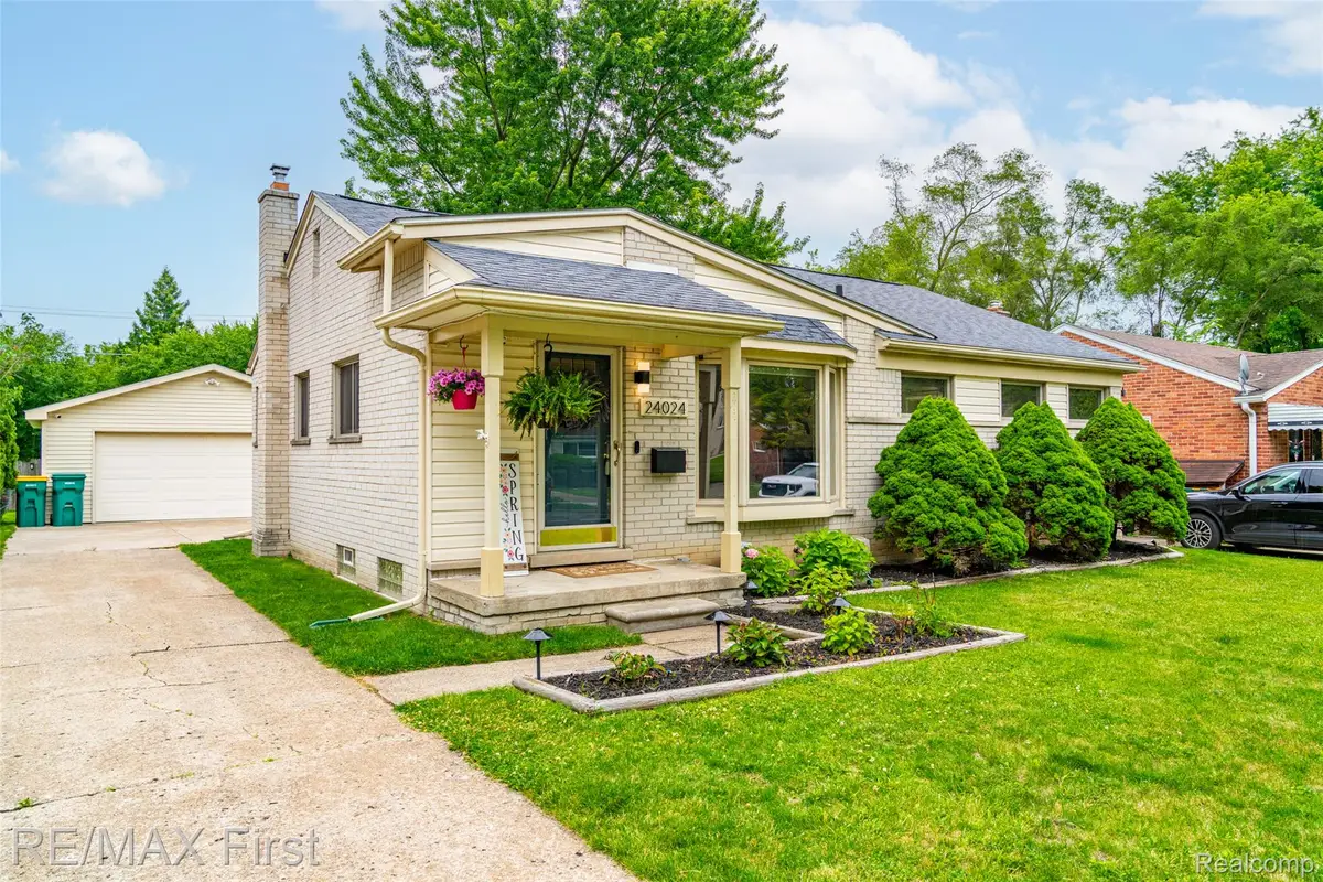 24024 Colchester Drive, Farmington, MI 48336 - #1