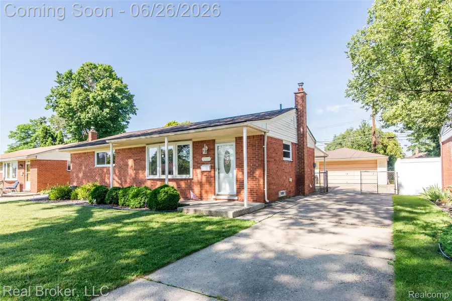 15009 Houghton Street, Livonia, MI 48154 - #3