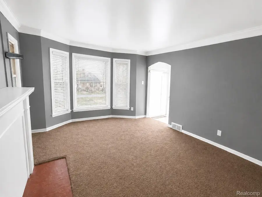 17851 Strasburg Street, Detroit, MI 48205 - #2