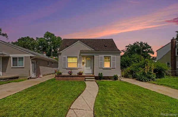 15832 Wakenden, Redford, MI 48239