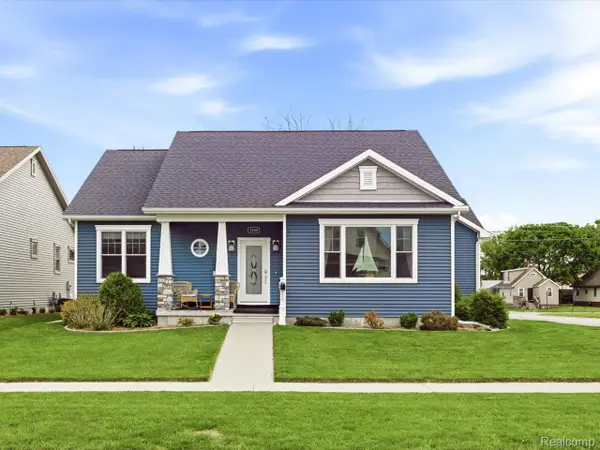 2600 Armour Street, PortHuron, MI 48060