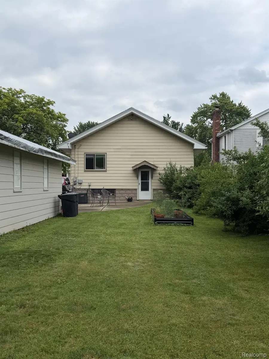 374 Woodworth Street, Marine City, MI 48039 - #3