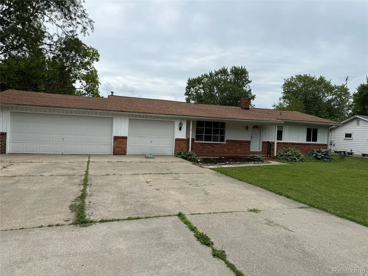5347 Mapletree Drive, Flint, MI 48532 - #1