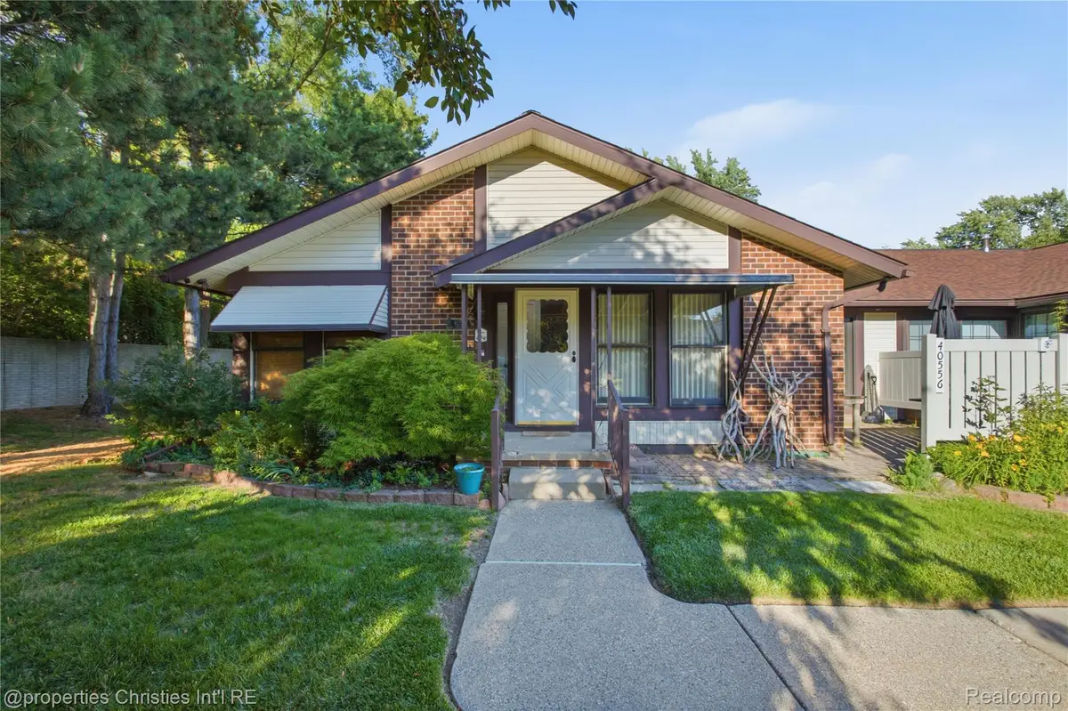 40556 Newport Drive, Plymouth, MI 48170 - #1