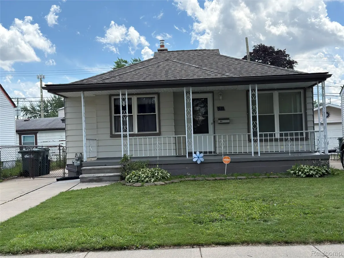 511 Detroit Avenue, Lincoln Park, MI 48146 - #1