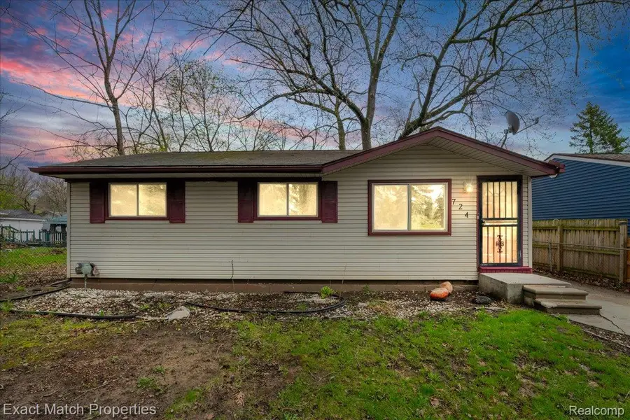724 Parkwood Avenue, Pontiac, MI 48340 - #3